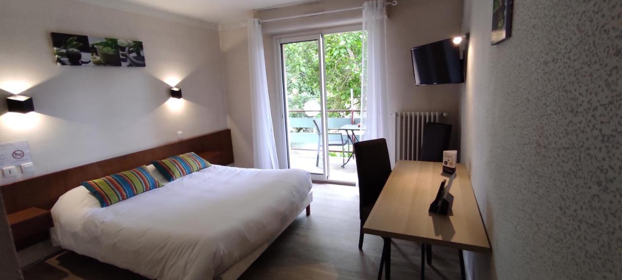 Hostellerie Du Parc Labarthe-Inard ภายนอก รูปภาพ